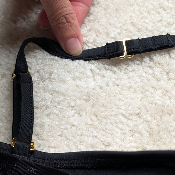 34 C smart & sexy push up swim top adjustable - Picture 6 of 6